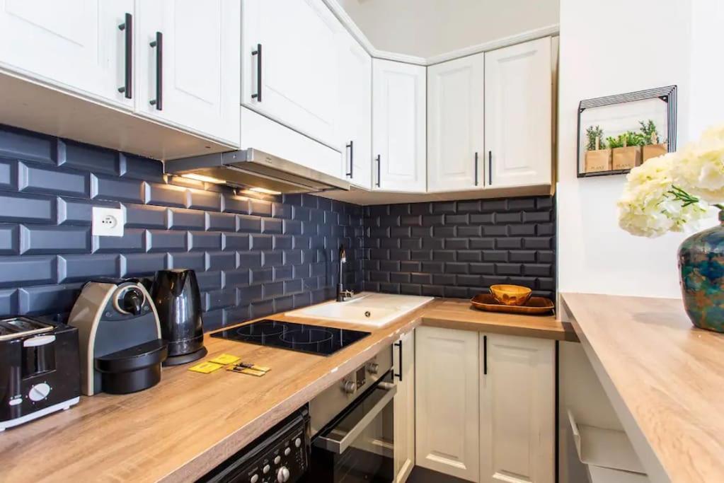 Hsh Magnifique Appartement Clery Sentier Париж Екстериор снимка