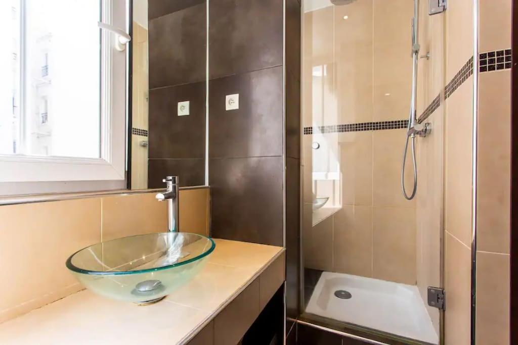 Hsh Magnifique Appartement Clery Sentier Париж Екстериор снимка